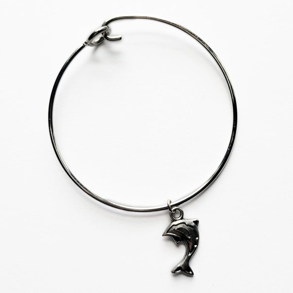 Dolphin Charm Bracelet Silver Color Bangle Style - Picture 1 of 6
